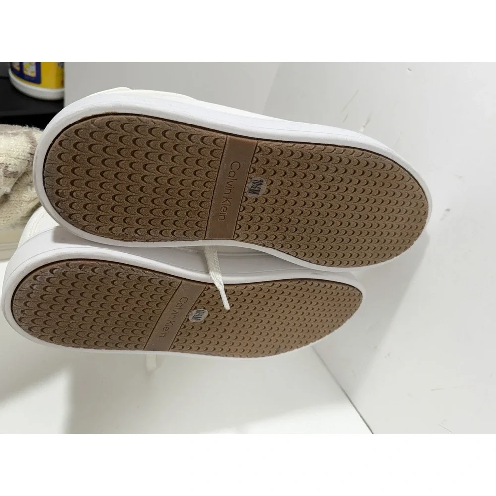 Calvin Klein Wivlo Lace Up Casual Sneakers CMWIVLO-R Men's Sz 10.5 White See Pic